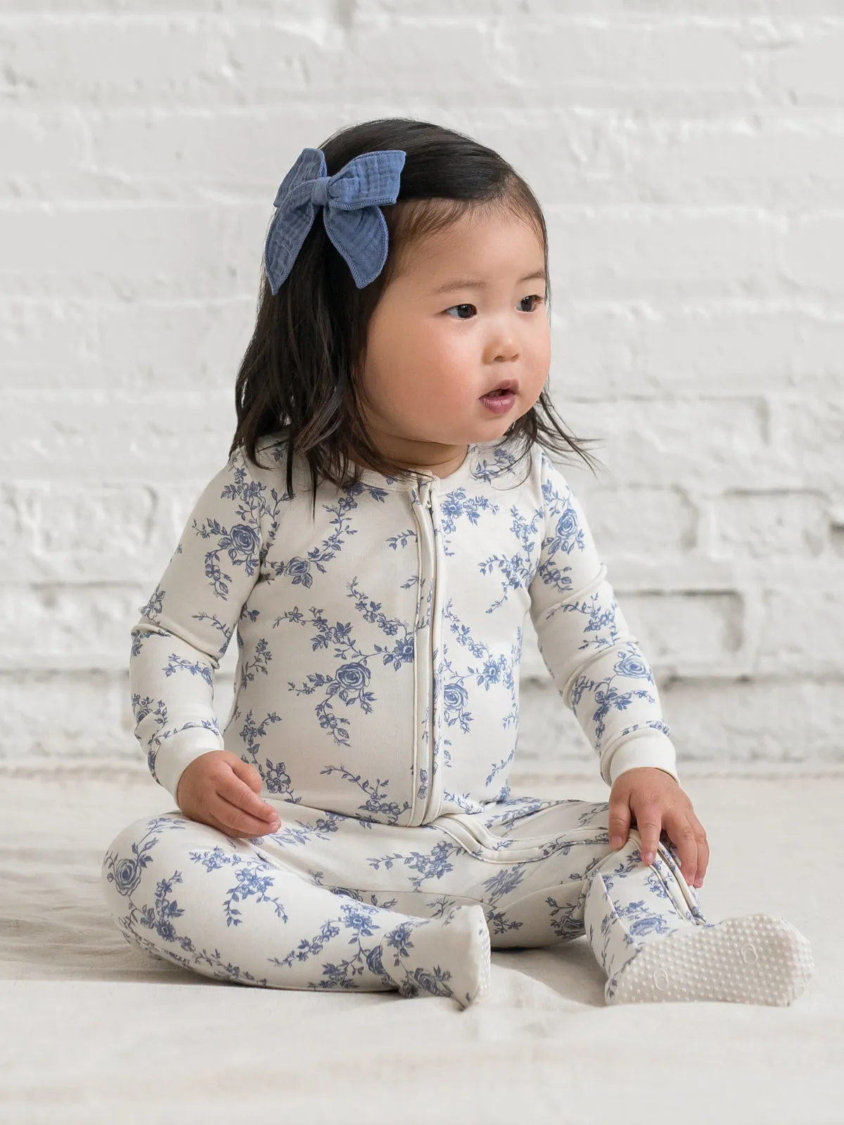 Peyton Footed Sleeper - Serena Floral / Rain